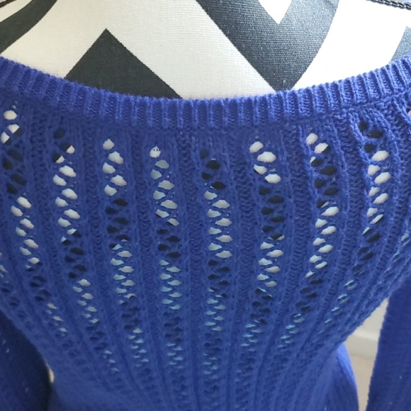 Sweater - Picture 5 of 7